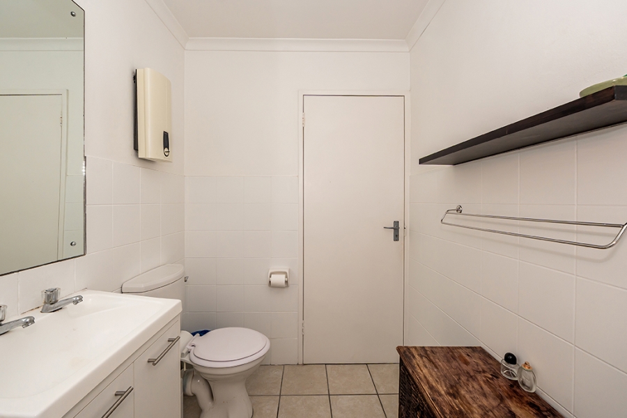 To Let 2 Bedroom Property for Rent in Oranjezicht Western Cape